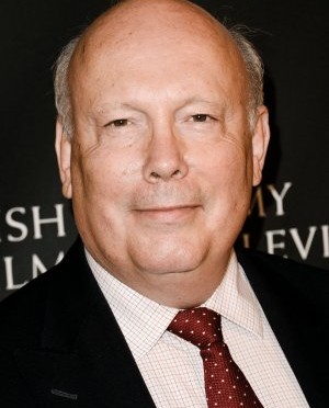 Julian_Fellowes