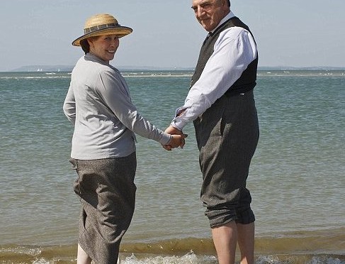 Hughes & Carson at beach
